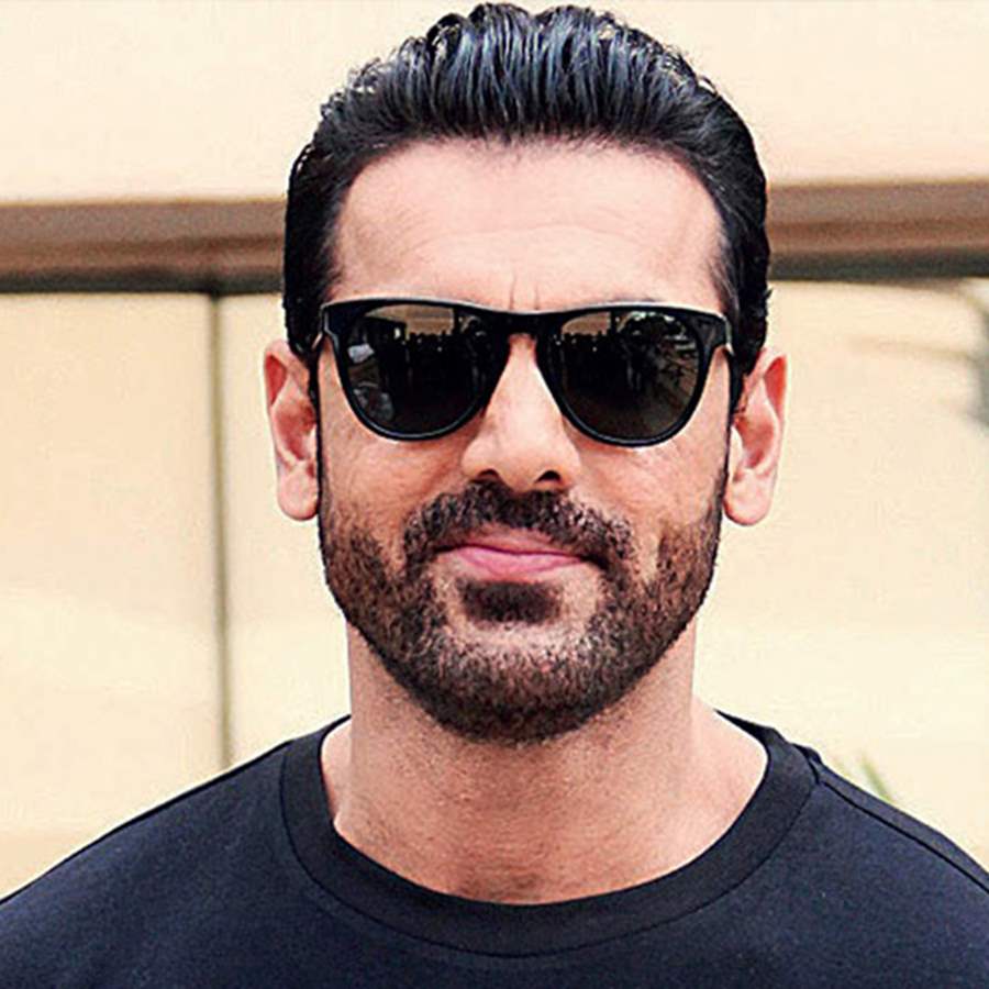 John Abraham's Iconic Hairstyle From His Film Dhoom - Boldsky.com