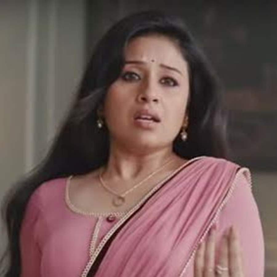 900px x 900px - Paridhi Sharma to quit 'Chikoo Ki Mummy..' as the show goes for a leap |  India Forums