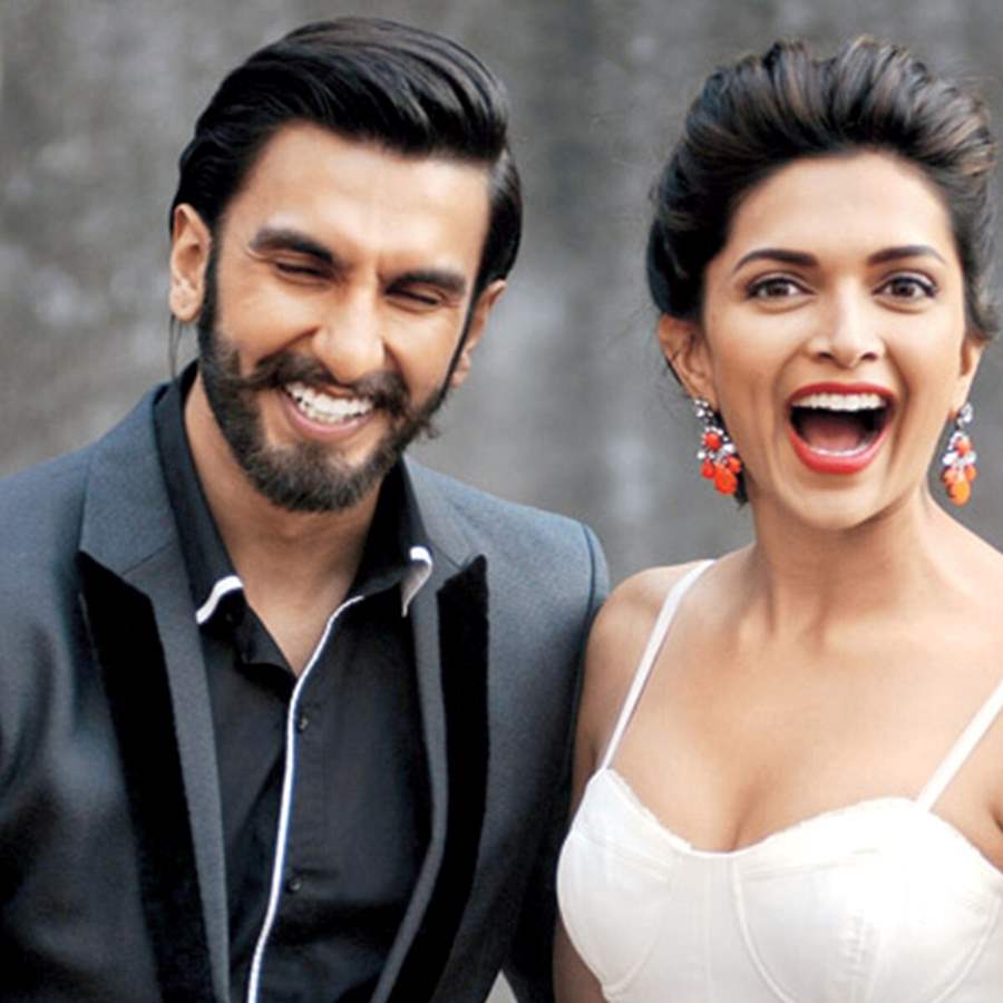 Throwback to when Ranveer Singh confessed love to Deepika Padukone in this  cheesy photo