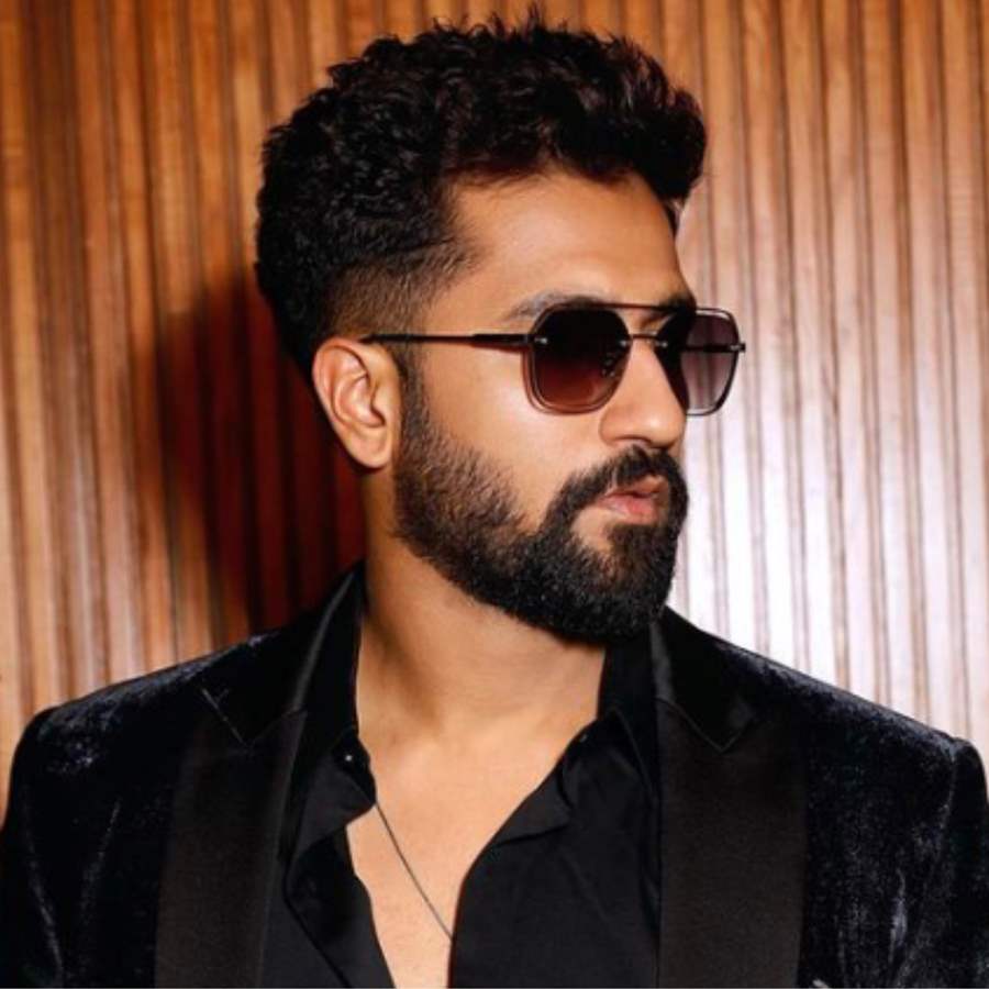 Vicky Kaushal shares workout motivation for fans-Telangana Today
