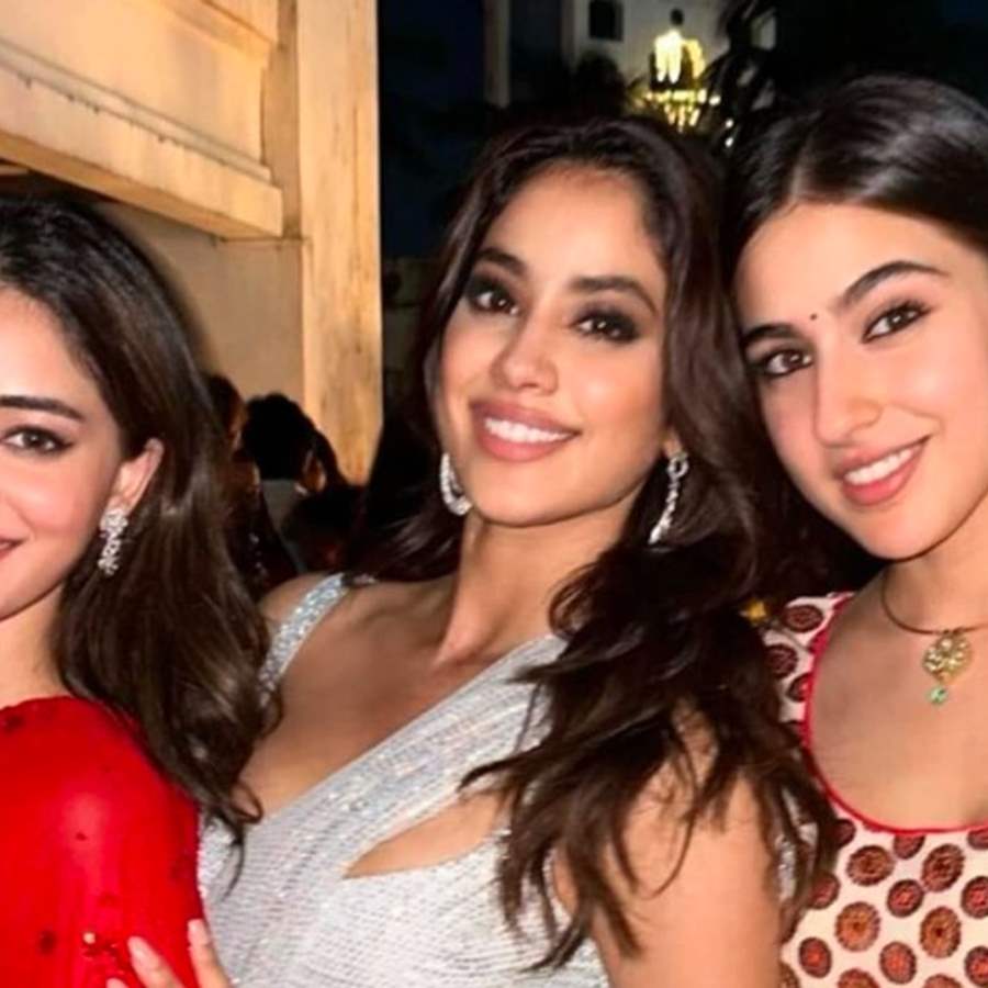 Ananya, Sara and Janhvi together in a multi-starrer? The former would love  if it happens