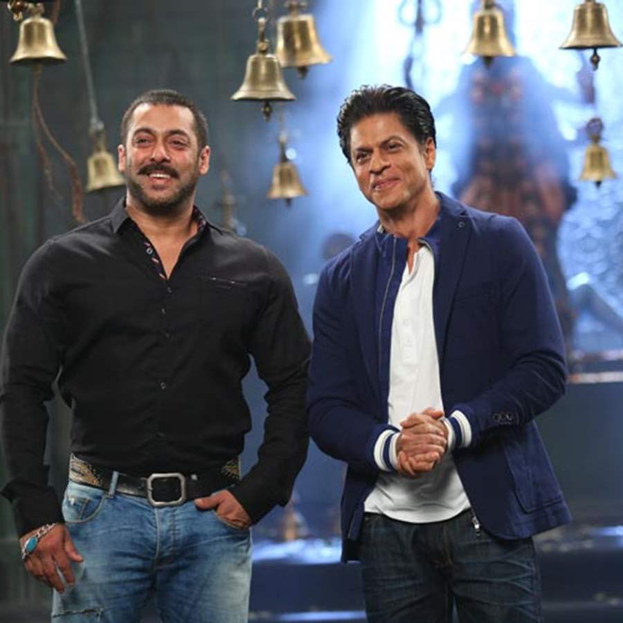 900px x 900px - Karan Arjun' brings tears to my eyes: Salman Khan | India Forums
