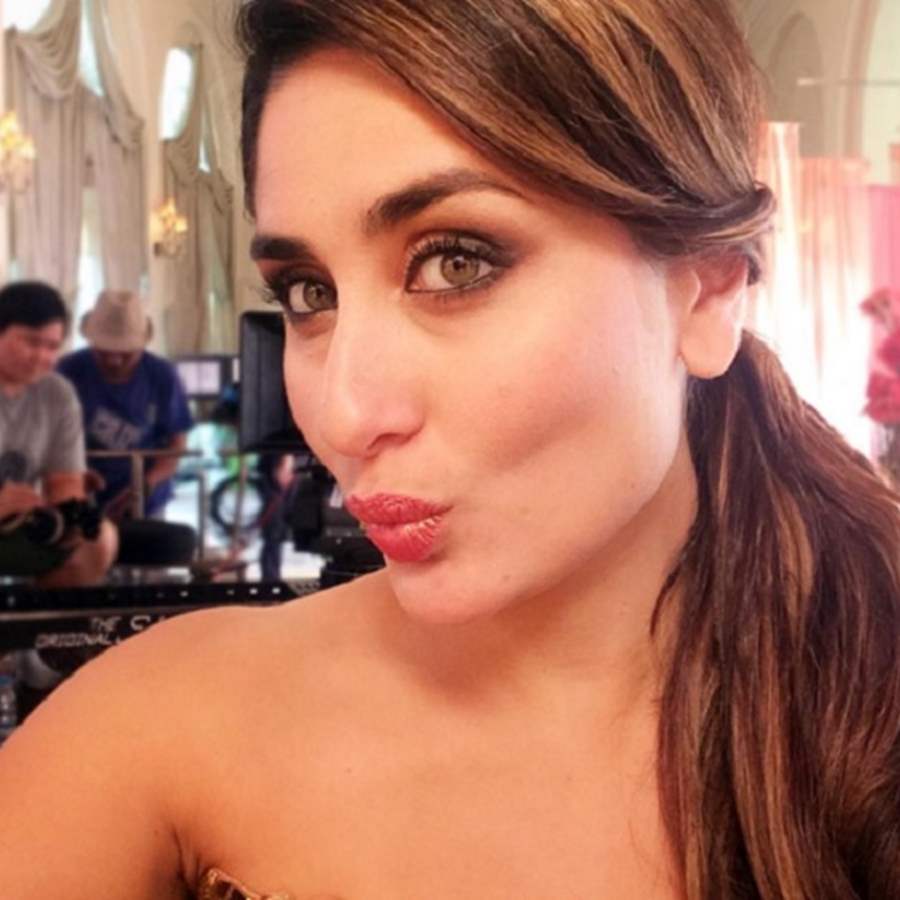 Filmfare - #JacquelineFernandez flaunts the perfect pout with her latest  selfie. | Facebook