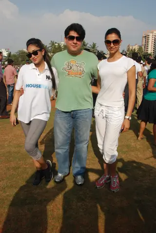 Housefull movie cricket match at Goregaon Thumbnail