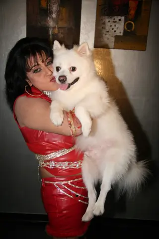 Survi fight with Raja Chaudhary at a music launch at Ultimate Club Thumbnail