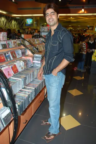 Launch of Kishwar Desai''s book Witness The Night Thumbnail