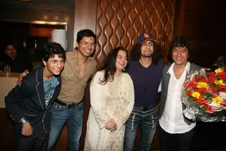 Aadesh Shrivastav's birthday bash Thumbnail