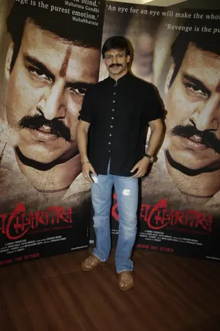 Vivek Oberoi promotes Raktcharitra Thumbnail