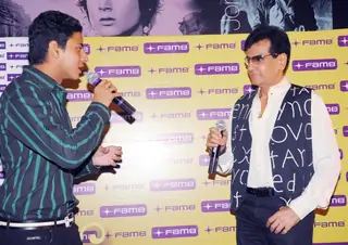 Fame Big Cinemas honours Jeetendra with the Evergreen lantern at Fame Big Cinema in Andheri Thumbnail