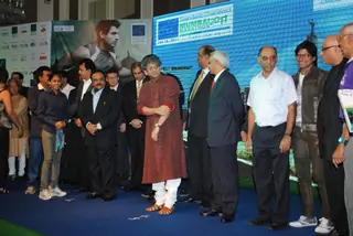 John Abraham launches Mumbai marathon anthem at Trident Thumbnail