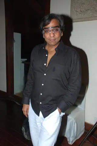 Guest at "Raffles Fashion Show" Thumbnail