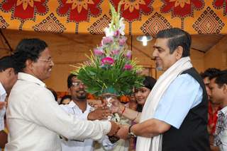 Nagma and Jagdish Tytler at &quot;Cricket Match Organised&quot; by Bablu Aziz at Santacruz