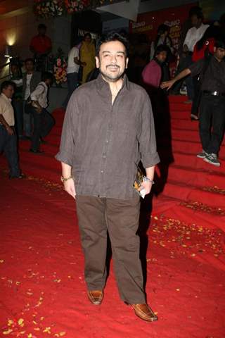 Legendary Bollywood Actor at Dev Anand’s old classic film “Hum Dono” premiere at Cinemax Versova