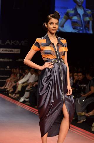 Designer Archana Kochhar's collection during the first day of Lakme fashion week winter/festive 2011, in Mumbai