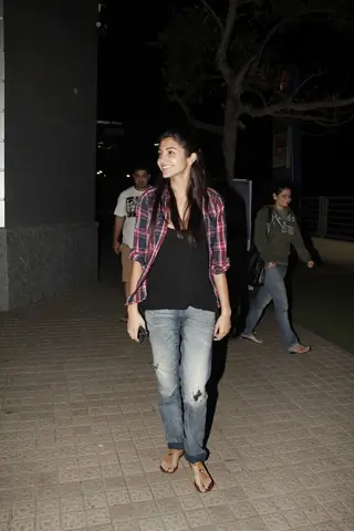 Anushka Sharma spotted at PVR Thumbnail