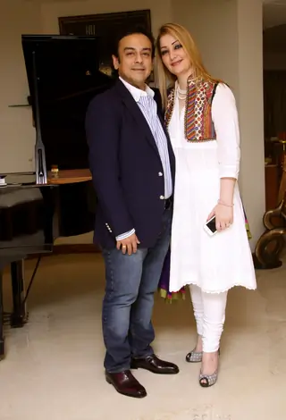 Adnan Sami Hosts A Party At Home Thumbnail