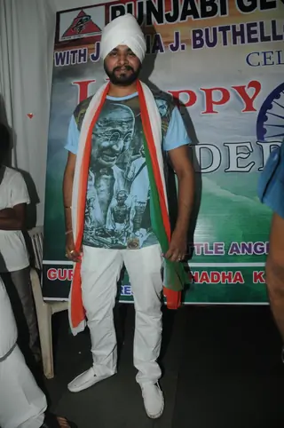 Punjabi Global Foundation celebrates Independence Day with Mohit Raina Thumbnail