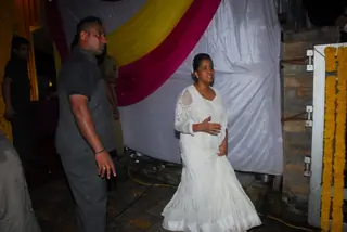 Salman Khan during Ganpati Visarjan Thumbnail