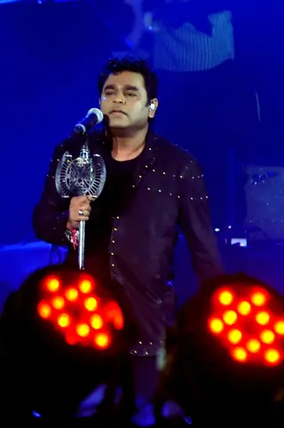 A R Rahman performs during the Concert -  'Rahman Ishq' Thumbnail
