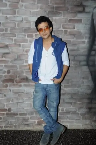 Baawre's launch party Thumbnail