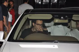 Hrithik Roshan Snapped at a screening at Lightbox Thumbnail