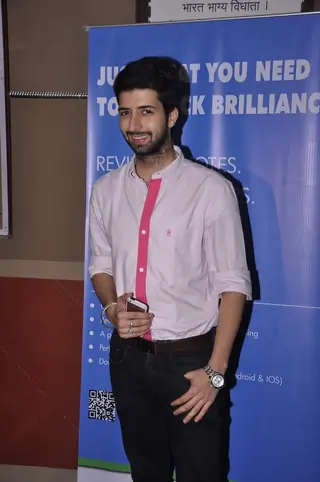 Promotions of Desi Kattey Thumbnail