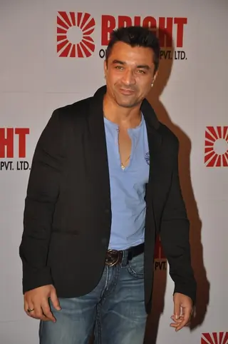 Bright Outdoor Advertising Party Thumbnail