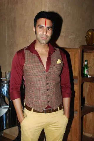 Dharmesh Darshan's Party Thumbnail