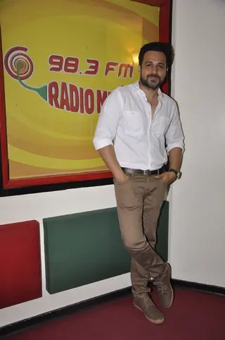 Promotions of Ungli at Radio Mirchi Studio Thumbnail