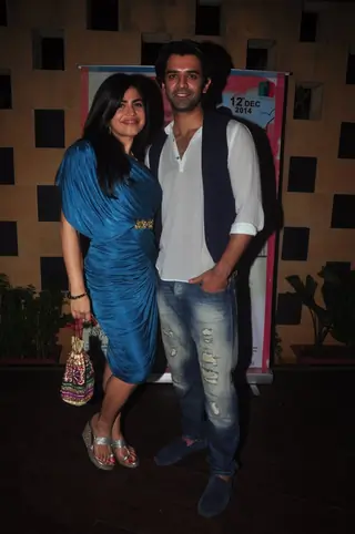 Main Aur Mr. Riight's Bash Thumbnail