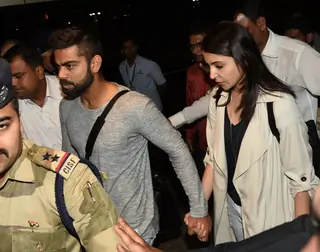 Celebs Snapped at Airport Thumbnail