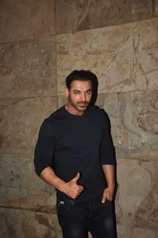 Screening of Piku Thumbnail