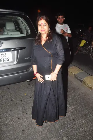 Deepika's Success Bash for Piku! Thumbnail