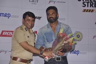 Suniel Shetty at Traffic Awareness Event Thumbnail