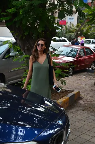 Esha Gupta Snapped Thumbnail