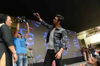 Trailer launch of movie 'MS Dhoni: The Untold Story' Thumbnail