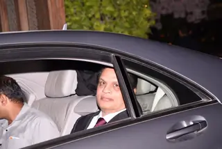 Mukesh Ambani hosts Isheta Salgaocar's pre-wedding bash! Thumbnail