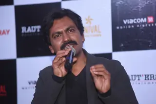 Nawazuddin Siddiqui and Amrita Rao for Promotions of Thackeray Thumbnail