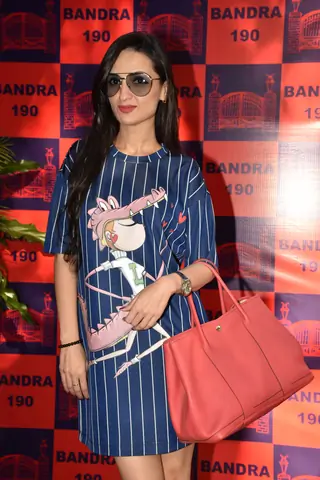 Celebs snapped at Bandra 190 exhibition Thumbnail