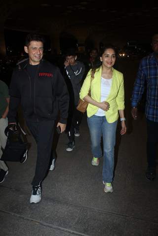 Bollywood Celebrities snapped at the airport