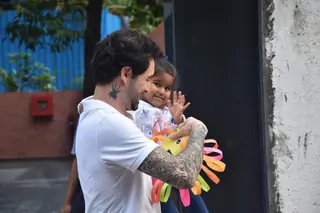 Bollywood celebrities spotted around the town! Thumbnail