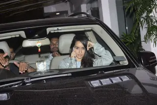 Celebrities spotted around the town! Thumbnail