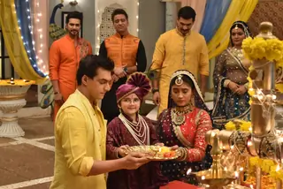 Kairav returning home and Janmashtami Celebration in Yeh Rishta Kya Kehlata Hai Pictures Thumbnail
