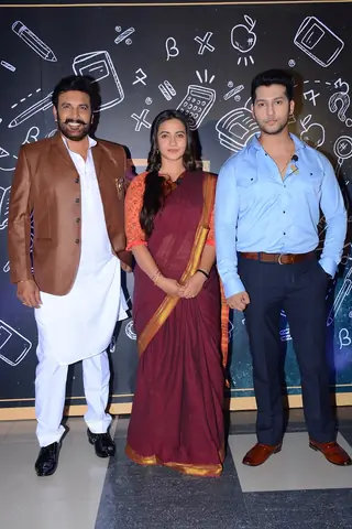 COLORS’ Vidya- A journey of an uneducated ‘Englisss’ teacher Thumbnail