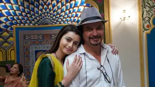 Celebrations on set as Zee TV show Hamari Bahu Silk completes 100 episodes Thumbnail