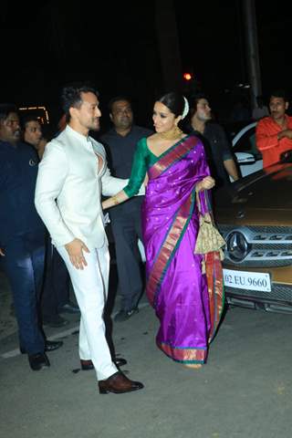 Bollywood Stars at Amitabh Bachchan Diwali Bash!