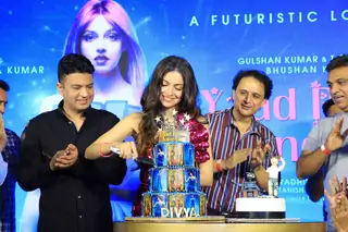 Bhushan Kumar and Divya Khosla Kumar at the Success Bash of Yaad Piya Ki Aane Lagi Thumbnail