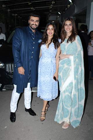 Celebs attend the special screening of Panipat