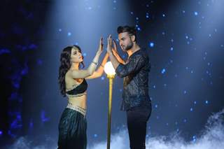 Celebs at ZEE TV's special epsidoe Salaam-e-Ishq!