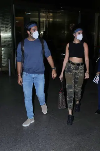 Tara Sutaria and Aadar Jain return from their romantic getaway in Maldives... Thumbnail